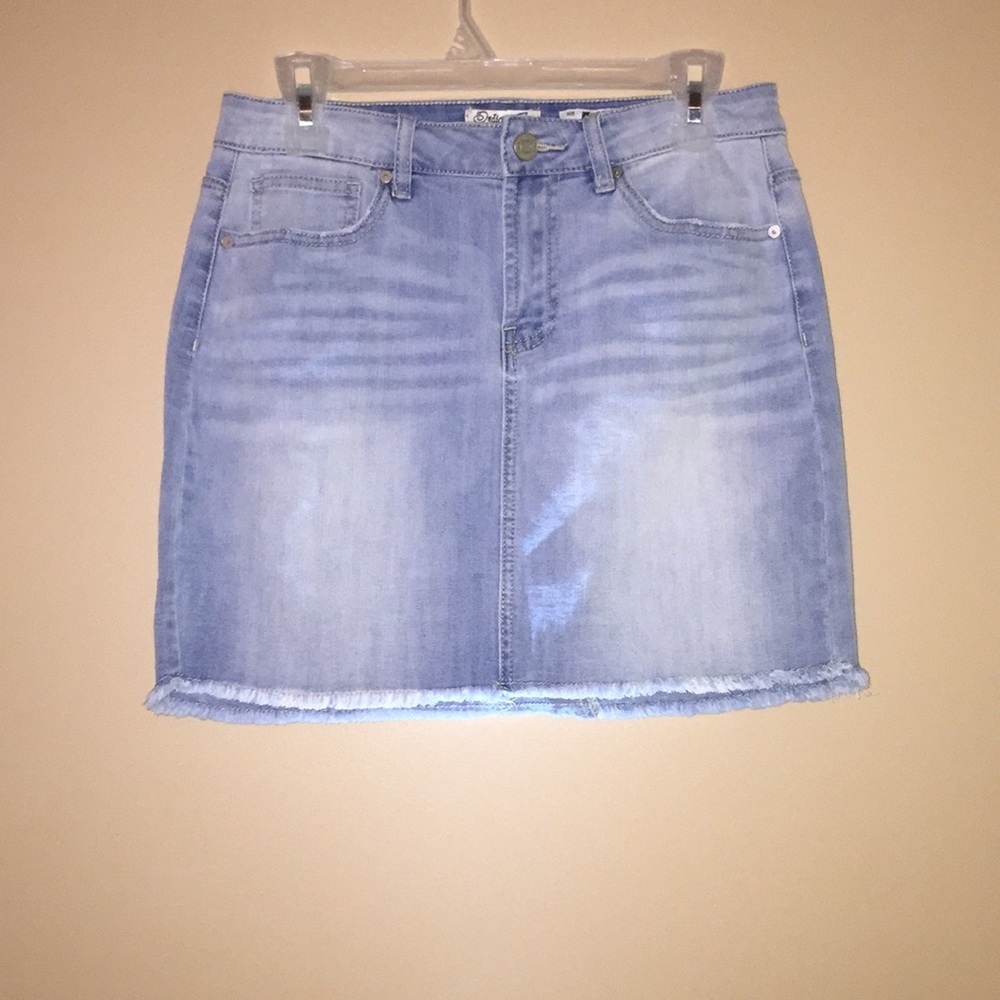 Super cute jean skirt
